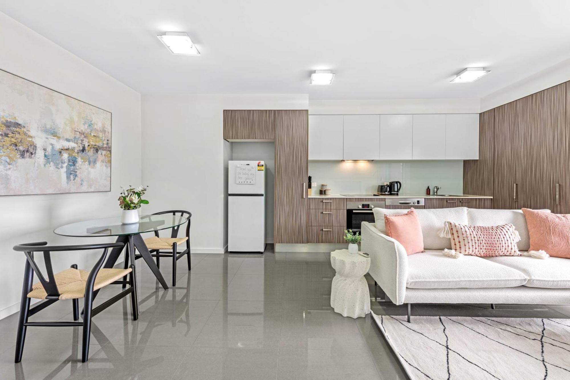 Cirque Boutique Apartments Brisbane Exterior photo