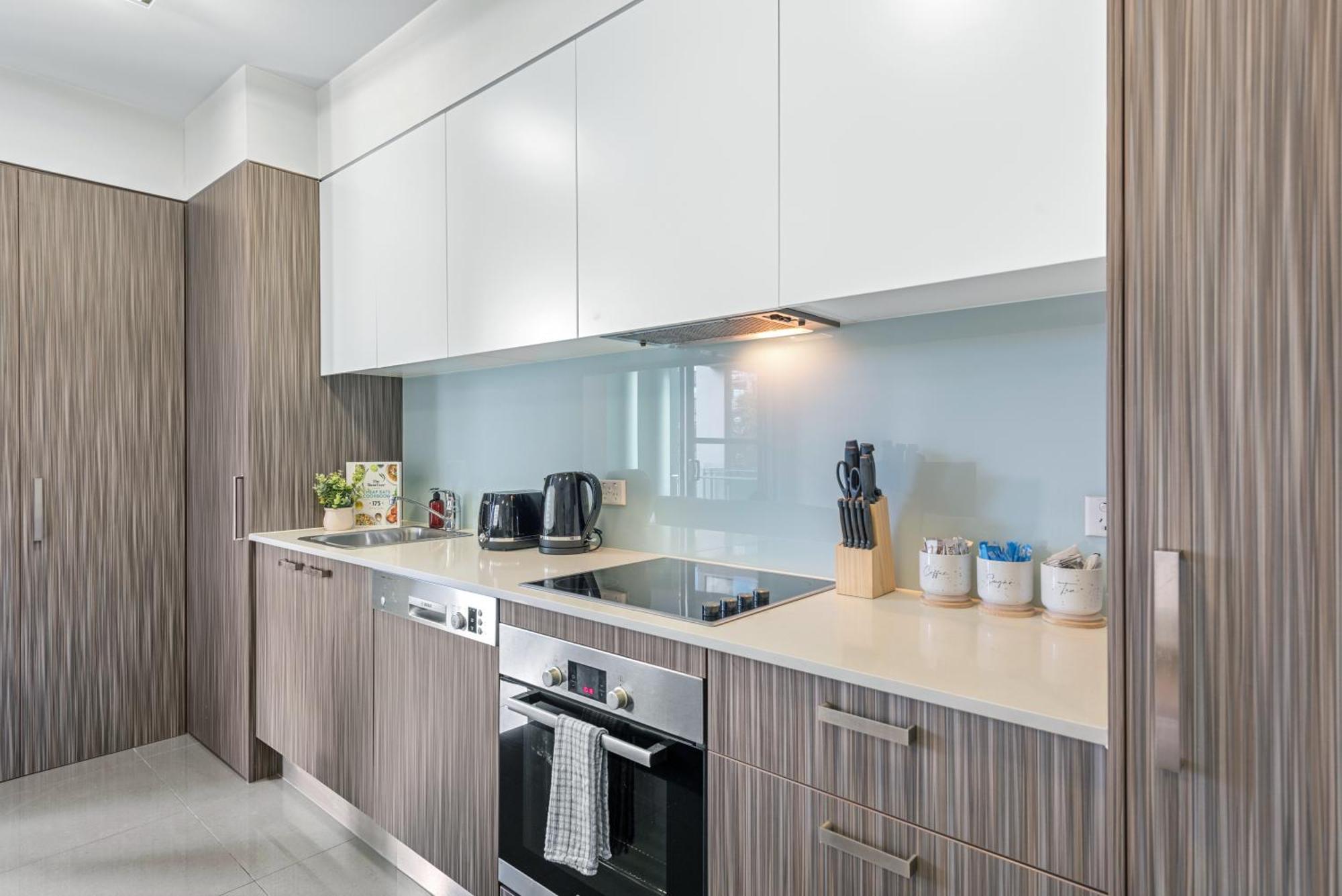 Cirque Boutique Apartments Brisbane Exterior photo